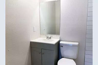 201 Eastwood Unit 1 Street #S1, Houston, TX 77011 - Photo 11