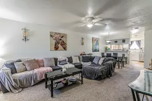 4027 Briarglen Dr, Dickinson, TX 77539 - Photo 13