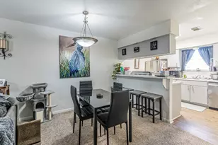 4027 Briarglen Dr, Dickinson, TX 77539 - Photo 15