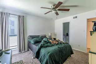 4027 Briarglen Dr, Dickinson, TX 77539 - Photo 29