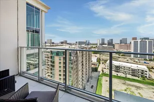 2047 Westcreek Ln, Houston, TX 77027 - Photo 27