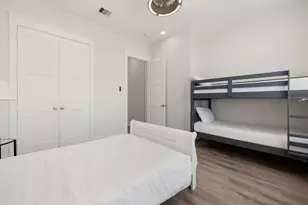 22906 Miramar St, Galveston, TX 77554 - Photo 19