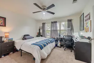 1725 Harvey Mitchell Pkwy S, College Station, TX 77840 - Photo 11