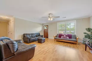 1725 Harvey Mitchell Pkwy S, College Station, TX 77840 - Photo 5