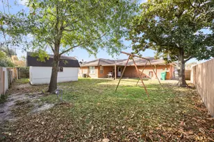 1607 Zapp Ln Ln, Pasadena, TX 77502 - Photo 21