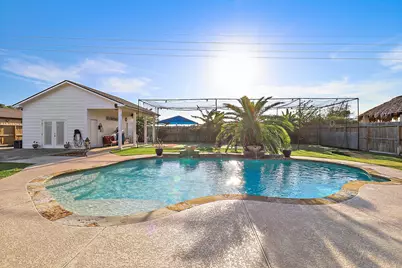 9407 St Croix Way, Mont Belvieu, TX 77523 - Photo 27