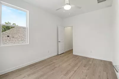 3105 Dennis Street, Houston, TX 77004 - Photo 7