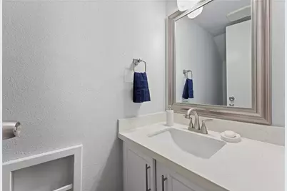 1920 Augusta Drive #30, Houston, TX 77057 - Photo 11