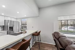 1920 Augusta Dr, Houston, TX 77057 - Photo 9