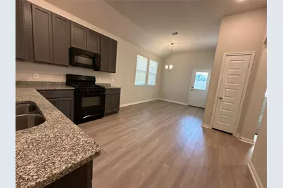 122 Tejas Village Parkway, Beasley, TX 77417 - Photo 1