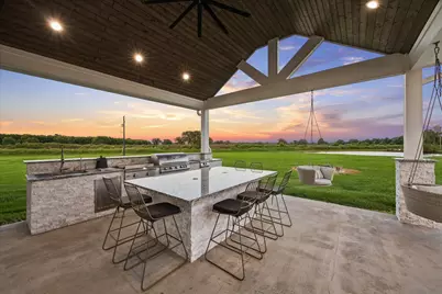 2702 Horseshoe Lane, Rosharon, TX 77583 - Photo 11