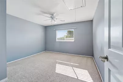 405 Regency Court, Friendswood, TX 77546 - Photo 27