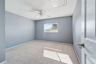 405 Regency Ct, Friendswood, TX 77546 - Photo 27