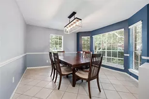 405 Regency Ct, Friendswood, TX 77546 - Photo 9