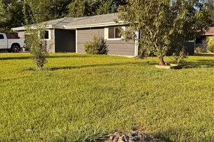 3890 Bristol Dr, Beaumont, TX 77707 - Photo 3