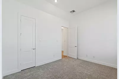 12138 Jacob Lane, Mont Belvieu, TX 77523 - Photo 5