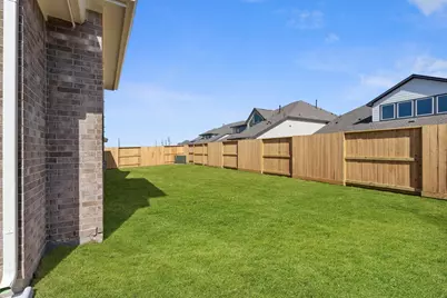 12138 Jacob Lane, Mont Belvieu, TX 77523 - Photo 29