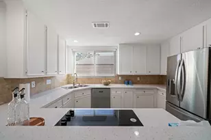 11422 Lakeside Pl Dr, Houston, TX 77077 - Photo 15