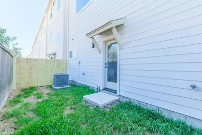 8323 Brecha Ln Lane, Houston, TX 77055 - Photo 29