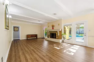 1407 Ella Cir, Houston, TX 77090 - Photo 9