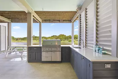 713 Sara Way, Crystal Beach, TX 77650 - Photo 43