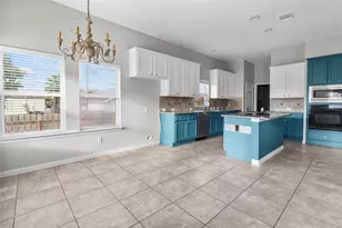 2519 46th St, Galveston, TX 77551 - Photo 9