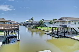 16607 Bahama Way, Jamaica Beach, TX 77554 - Photo 11