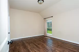 1601 Enchanted Brook Ct, Rosenberg, TX 77471 - Photo 9