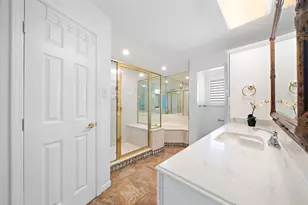 7710 Antoine Dr, Houston, TX 77088 - Photo 35
