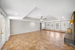7710 Antoine Dr, Houston, TX 77088 - Photo 19
