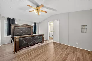 451 Trails End Dr, Cleveland, TX 77328 - Photo 11