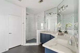 2105 Woodhead St, Houston, TX 77019 - Photo 21
