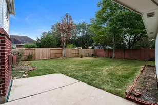 2534 Bridge Hampton Way, Sugar Land, TX 77479 - Photo 17