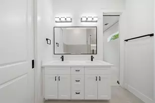 330 Janisch Rd, Houston, TX 77018 - Photo 29