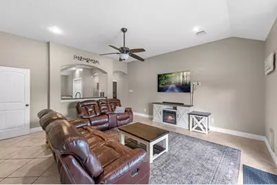 2418 Hollywood Avenue, Liberty, TX 77575 - Photo 11