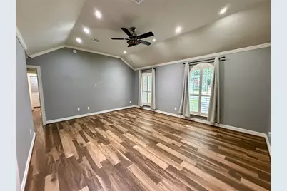 2119 Meadows Boulevard, League City, TX 77573 - Photo 11