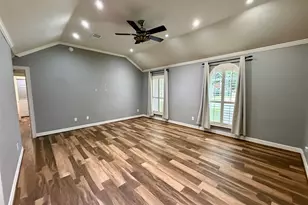 2119 Meadows Blvd, League City, TX 77573 - Photo 11