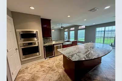 2119 Meadows Boulevard, League City, TX 77573 - Photo 5