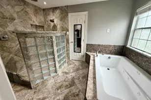 2119 Meadows Blvd, League City, TX 77573 - Photo 17