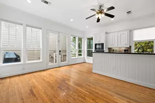 948 Ashland St, Houston, TX 77008 - Photo 19