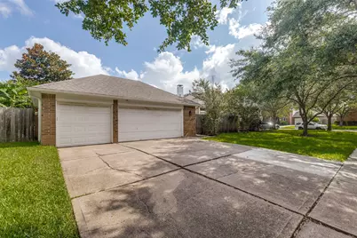1734 Heddon Falls Drive, Sugar Land, TX 77479 - Photo 23
