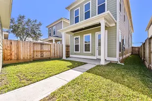 2521 S Houston Ave, Pearland, TX 77581 - Photo 33