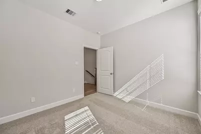 2521 S Houston Avenue, Pearland, TX 77581 - Photo 25