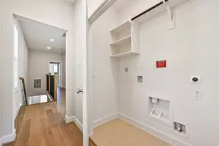 2521 S Houston Ave, Pearland, TX 77581 - Photo 21