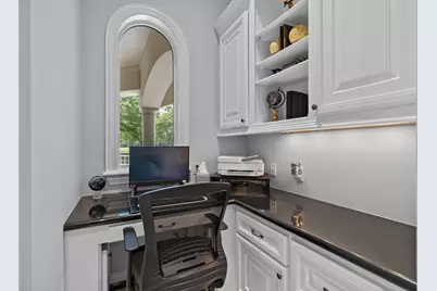 39 Maymont Way, The Woodlands, TX 77382 - Photo 15