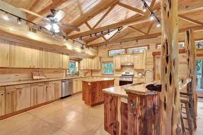 15184 Fm 2620, Bedias, TX 77831 - Photo 19