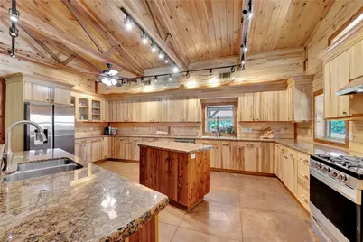 15184 Fm 2620, Bedias, TX 77831 - Photo 21