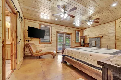 15184 Fm 2620, Bedias, TX 77831 - Photo 23