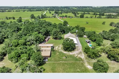 15184 Fm 2620, Bedias, TX 77831 - Photo 7