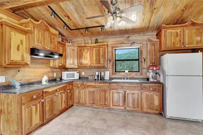 15184 Fm 2620, Bedias, TX 77831 - Photo 33